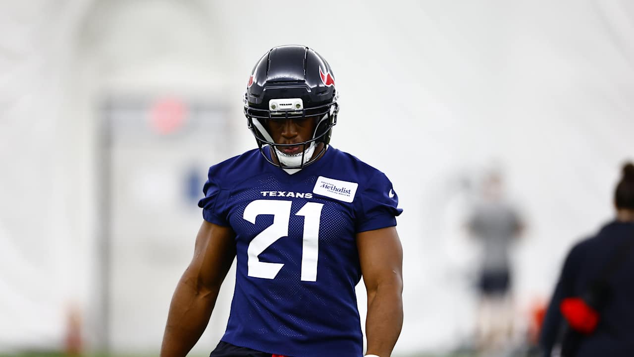 Key Storylines from Day 2 of minicamp | 1-Minute Recap