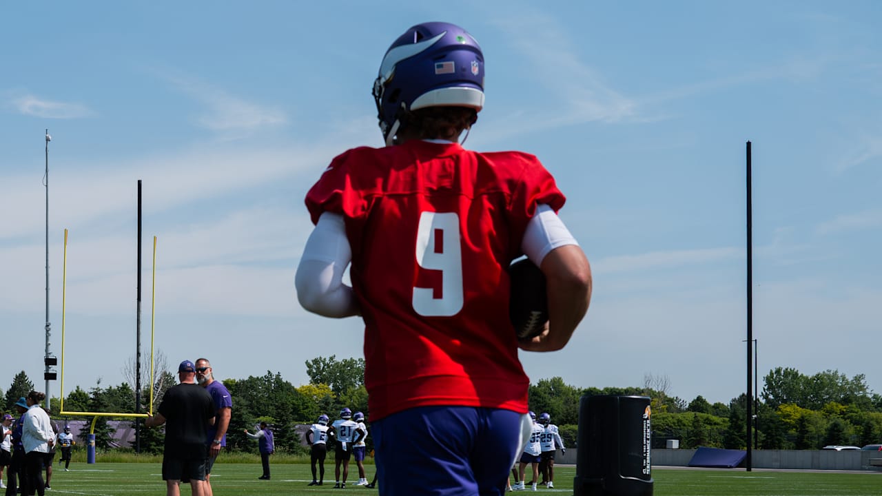 'Human Sponge' J.J. McCarthy Focus of Scoggins' Latest Column 