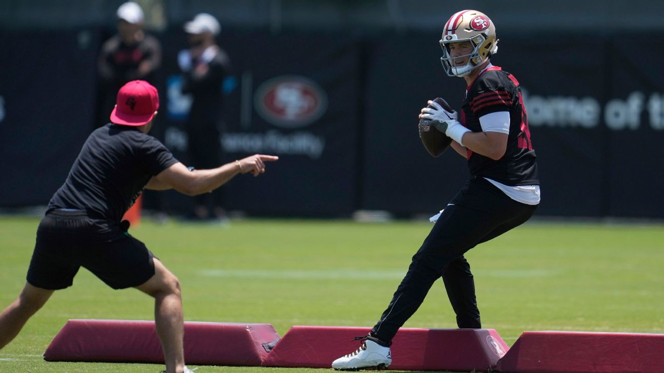 QB Mac Jones coached hard by 49ers in attempt to revive career