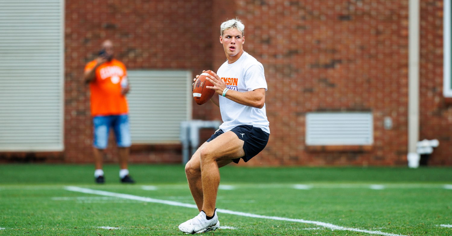 Clemson QB pledge Tait Reynolds named one of the top performers at Elite 11 finals
