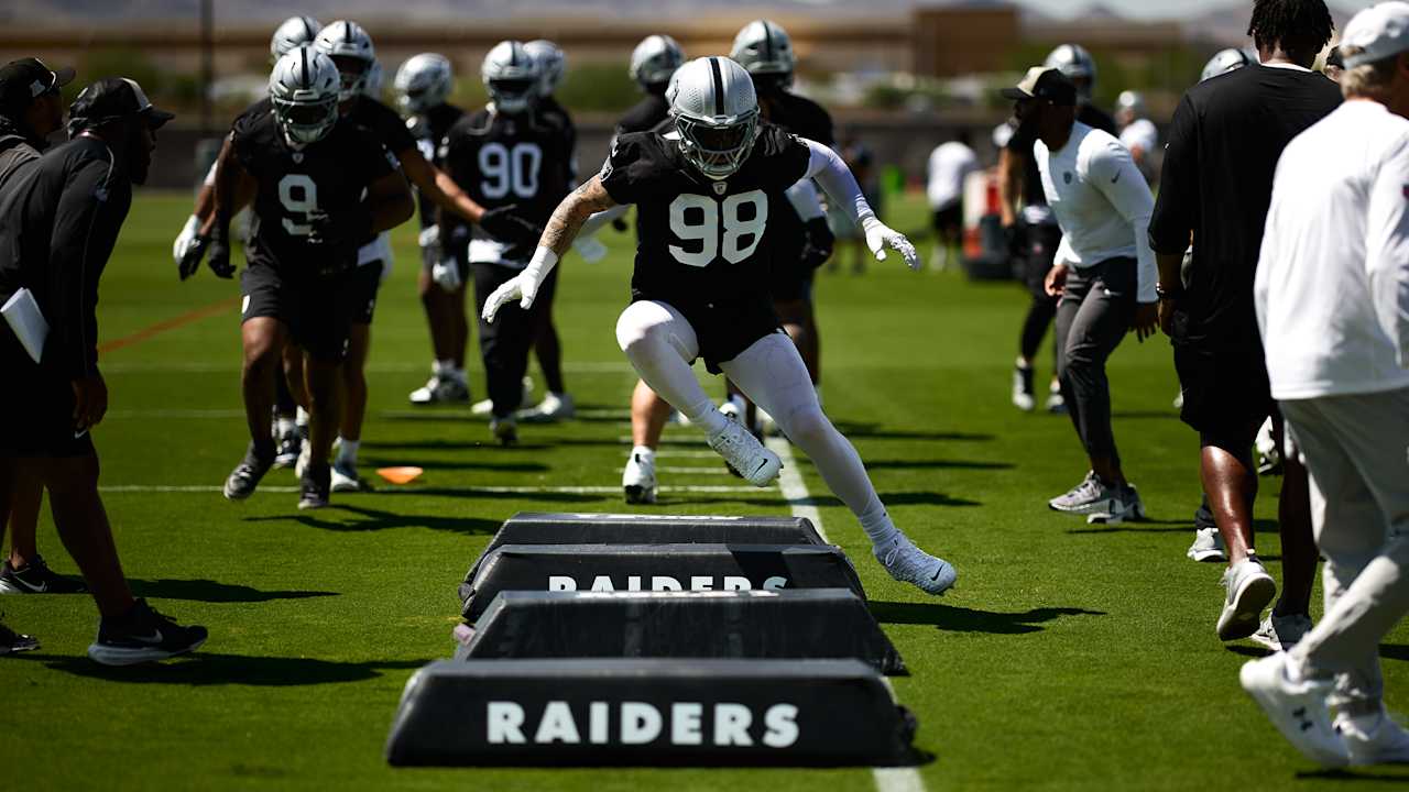 Notes and quotes from Day 2 of Raiders' 2025 mandatory minicamp