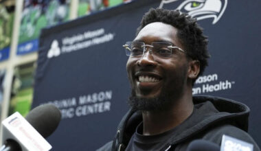 Seattle Seahawks DeMarcus Lawrence Dallas Cowboys...