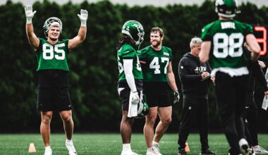 Aaron Glenn On the Progress of the Jets Tight Ends