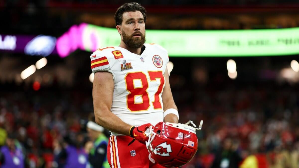 NFLPA surprise: This rookie QB beat out Travis Kelce to become NFL's top royalty earner in 2024, per report