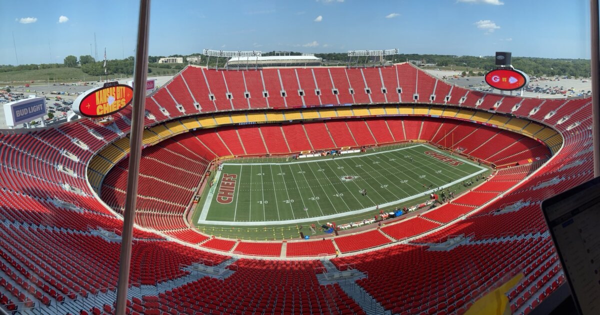 Kansas lawmaker calls for deadline extension, cites stadium letter from Chiefs