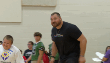 Millard West grad, Minnesota Viking Harrison Phillips hosts Playmakers camp