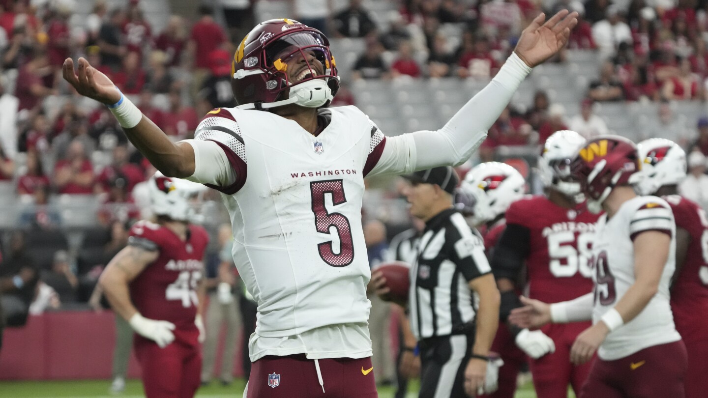 Rookie QB Daniels stars again in desert return, Commanders beat Cardinals 42-14 for 3rd straight