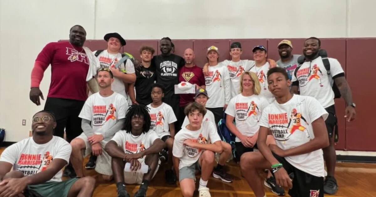 NFL vet gives back to his city with free camp, promotes staying active