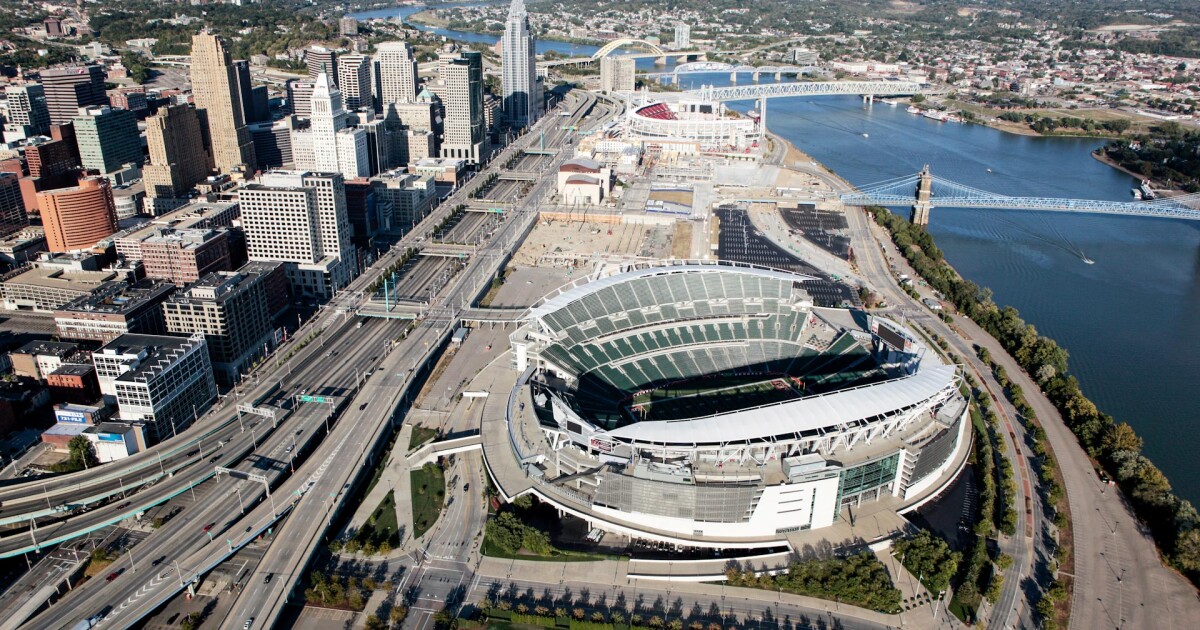 County inks Cincinnati Bengals stadium upgrade deal