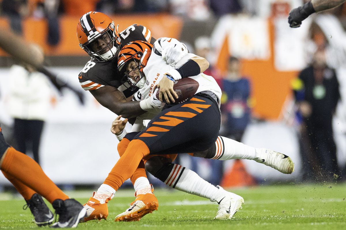 NFL: Cincinnati Bengals at Cleveland Browns