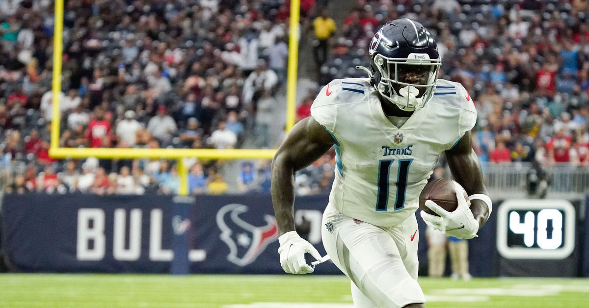 Tennessee Titans All-Quarter Century Team: Wide receiver