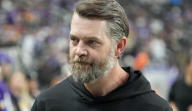 Vikings Agree to Contract Extension with OC Wes Phillips