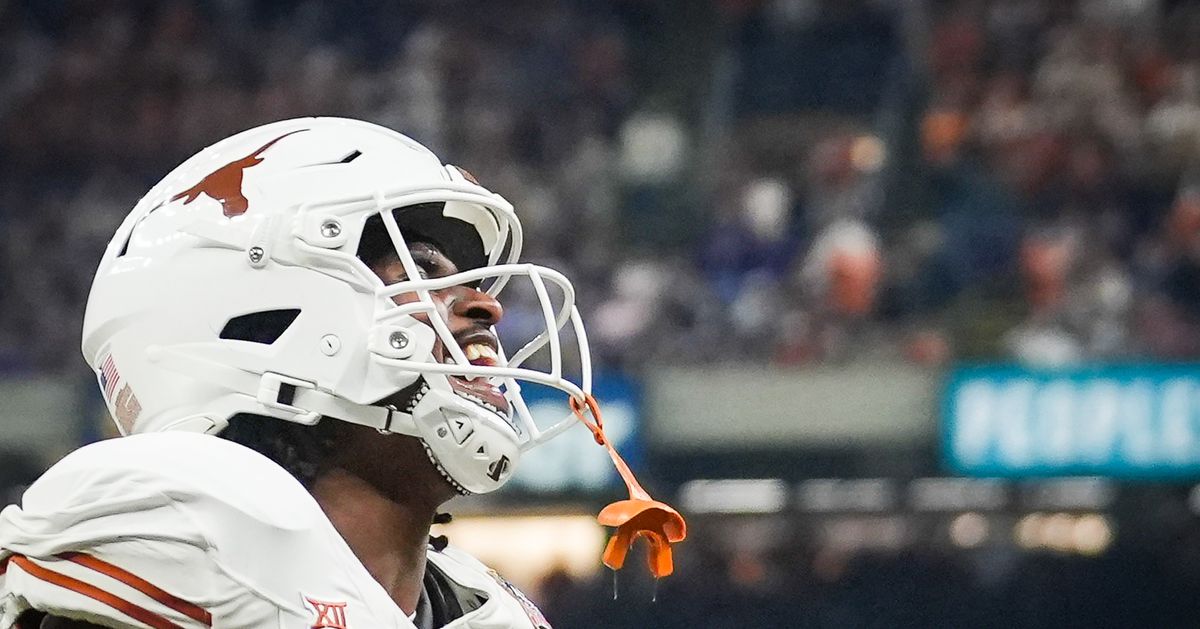 Steve Sarkisian provides an update on Texas RB CJ Baxter