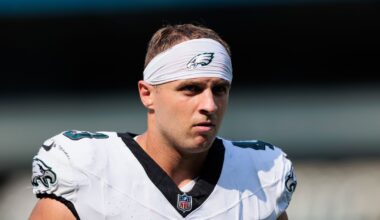 Chiefs Roster: DT Siaki Ika waived, making room for TE Kevin Foelsch