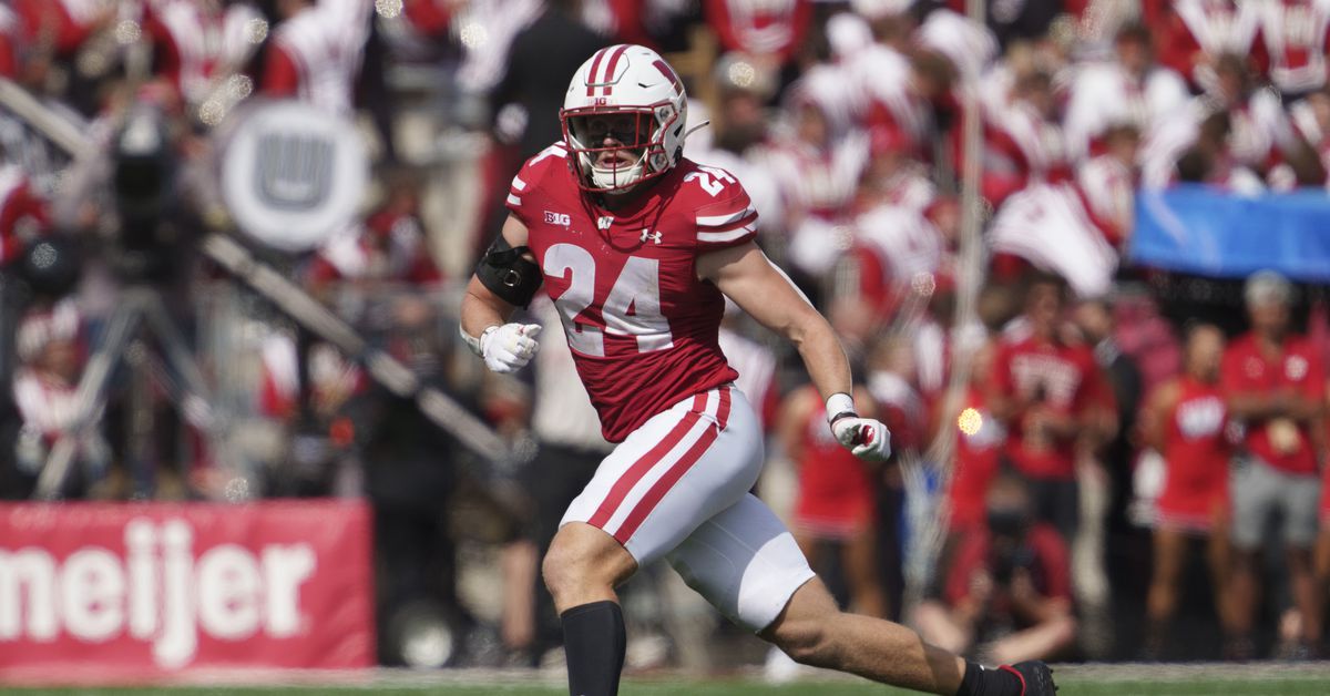 Wisconsin Football: Badgers top DB target announcing commitment Sunday