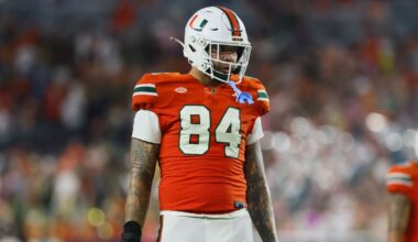 Patriots add pair of ex-players to scouting department