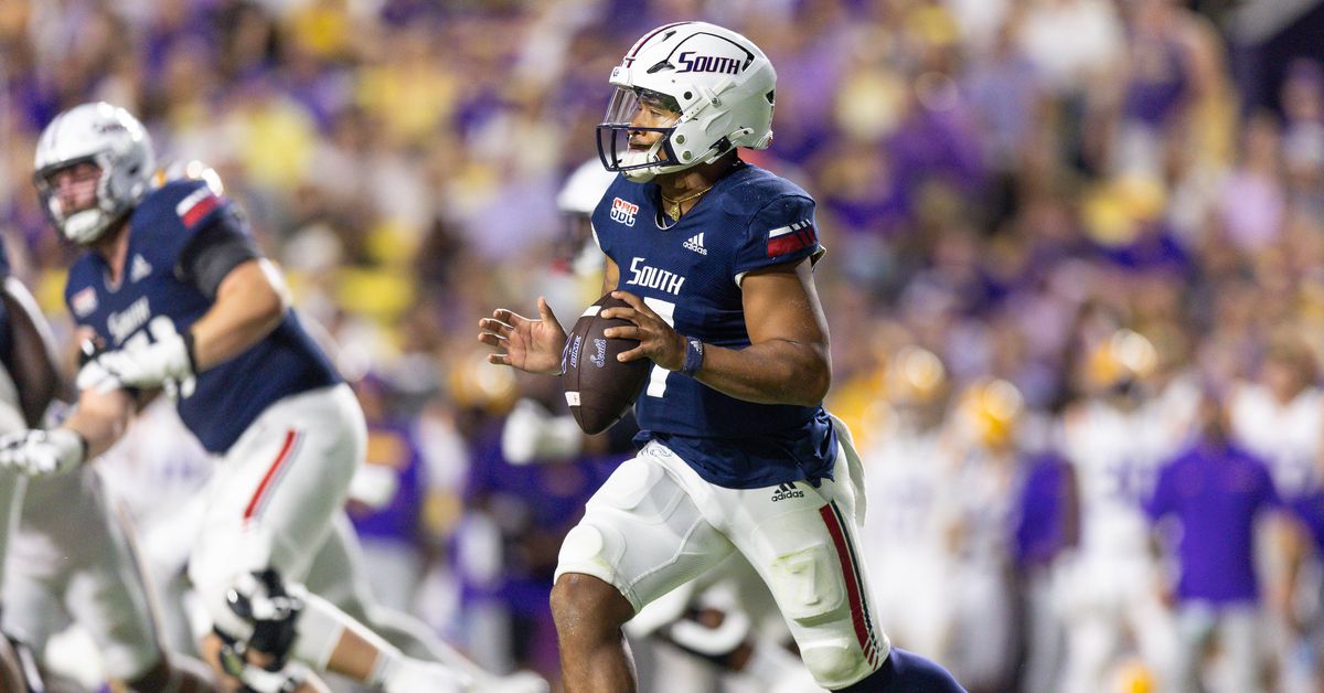 UNC Football: Tar Heels send two QBs to Manning Passing Academy