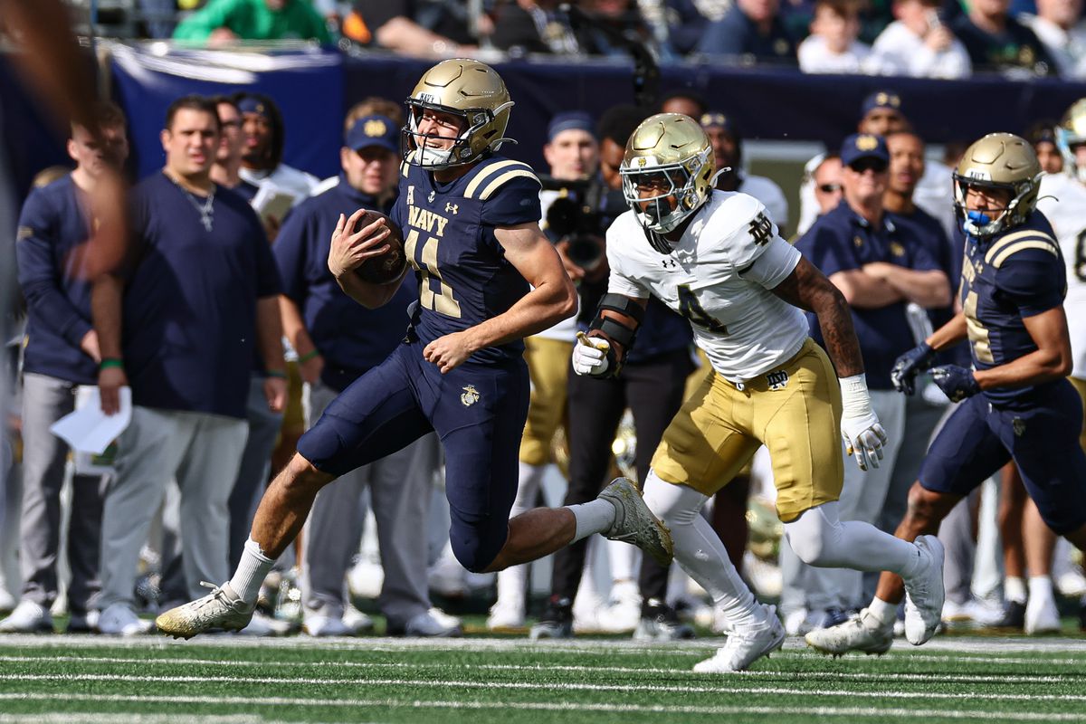 NCAA Football: Notre Dame at Navy