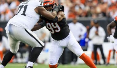 Raiders News: Pete Carroll is seeing growth from right tackle DJ Glaze