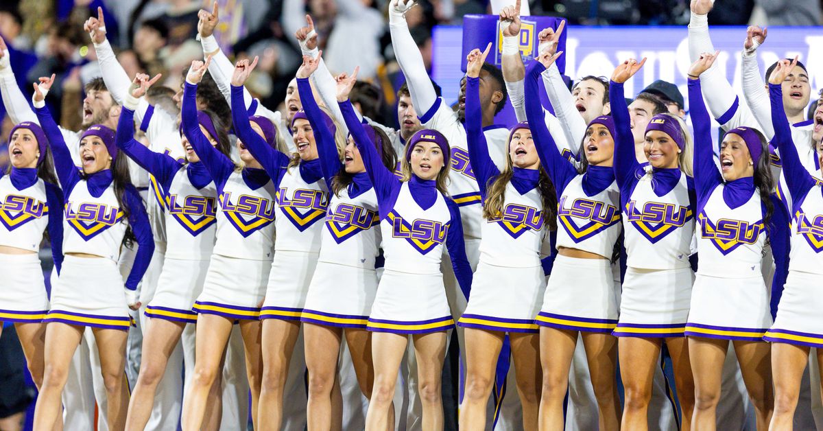 TV Windows for 2025 Football Season Announced