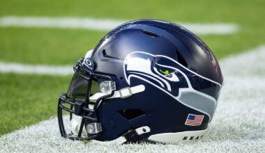 Seattle Seahawks fill out roster by adding Australian offensive lineman Luke Felix-Fualalo