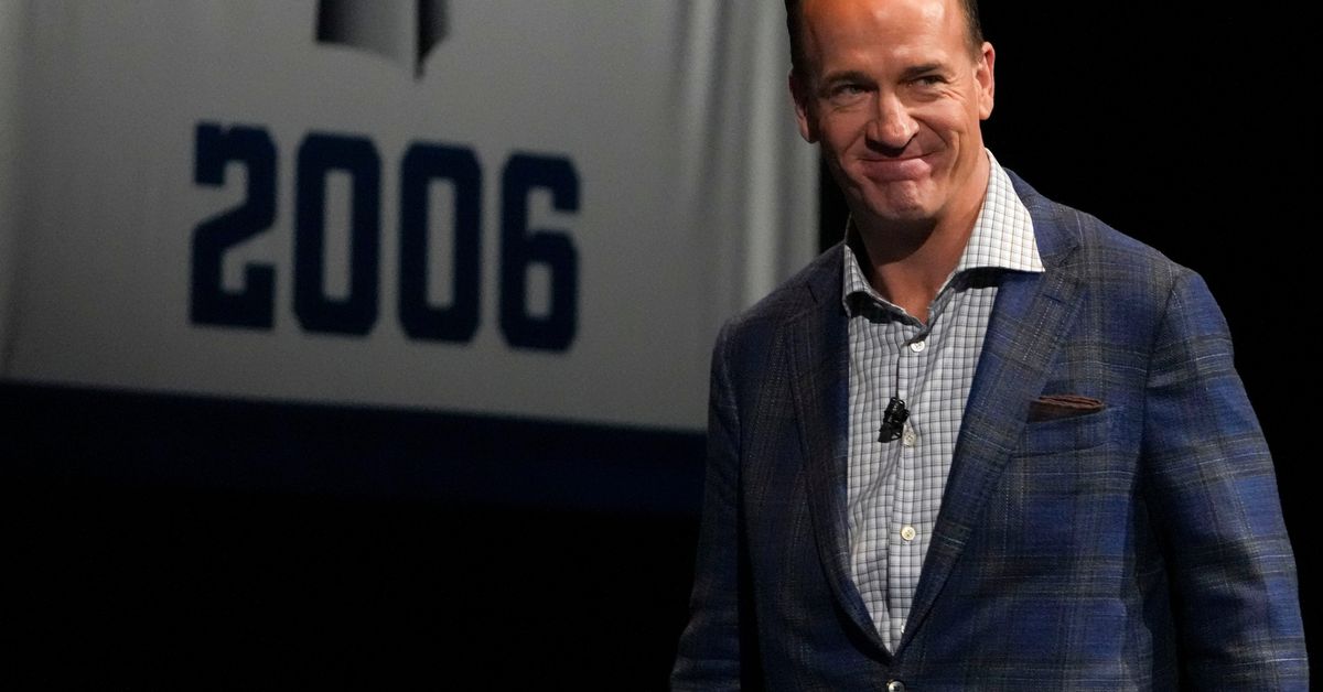 Peyton Manning visits Bengals, discussed Joe Burrow, Quarterback Season 2 and more