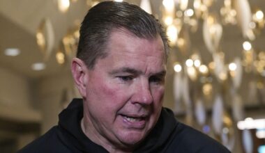 Al Golden has high praise for Shemar Stewart