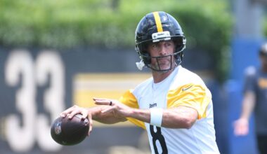 NFL coach gives explicit high praise to Pittsburgh Steelers QB Aaron Rodgers