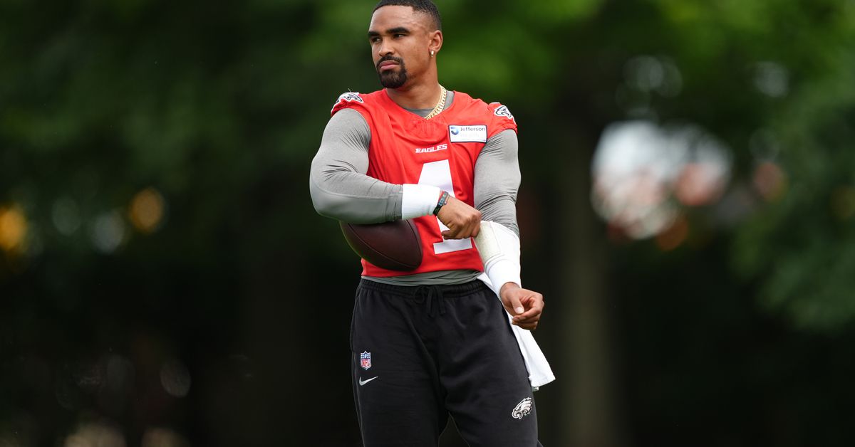 Eagles Minicamp Practice Notes: Jalen Hurts caps off strong spring
