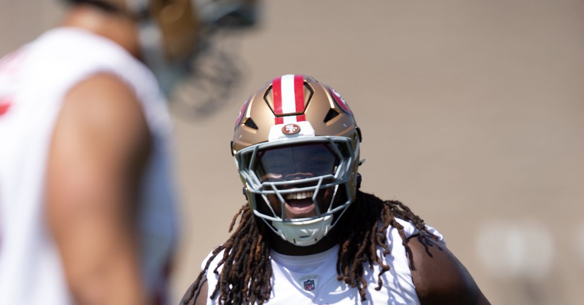 Golden Nuggets: CJ West, an official 49er - Niners Nation