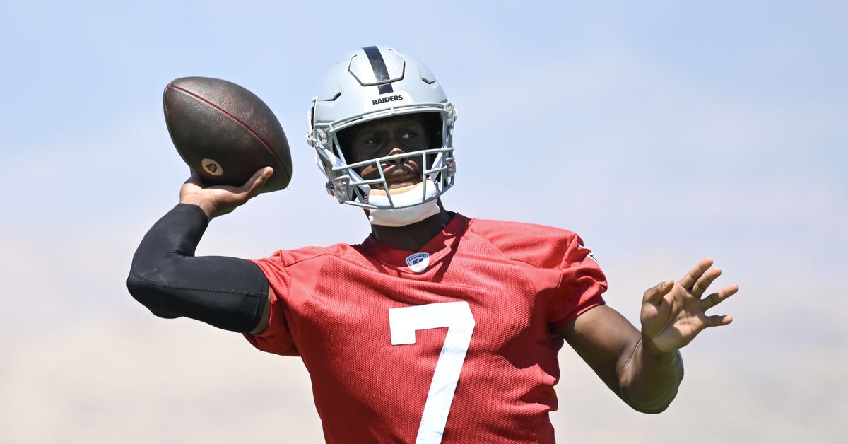 Raiders news: Genp Smith is accurate when given protection