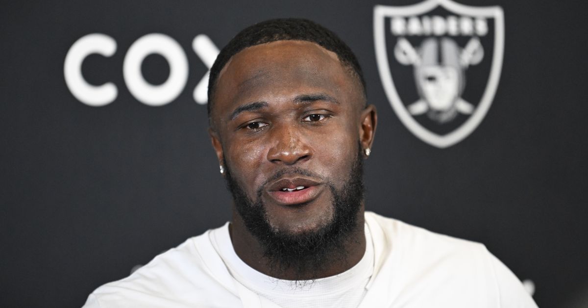 Raiders: How John Spytek sold Devin White on signing with Las Vegas