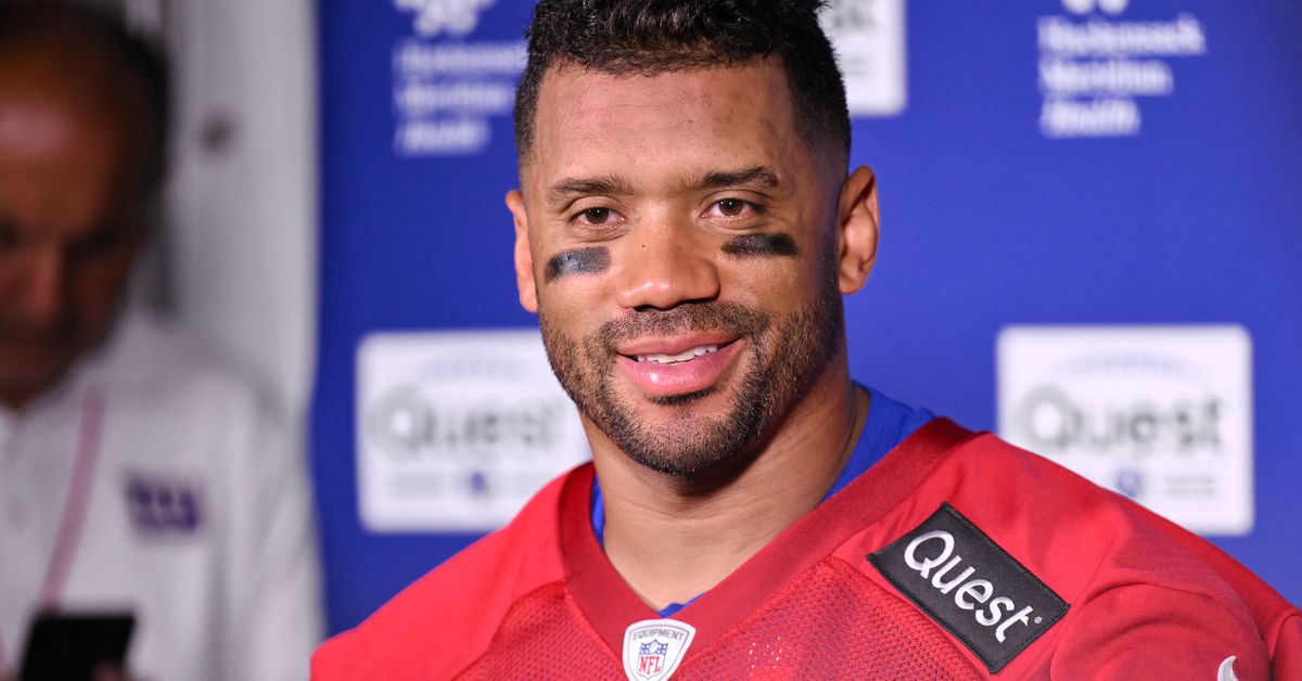 Analyst’s ‘cut Russell Wilson, start Jaxson Dart’ plan not best for rookie QB