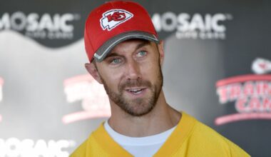 Chiefs Fan Poll June 20: Alex Smith should return as an assistant coach