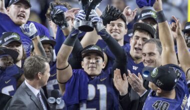 #Woof: UW Lands 4 Star Safety