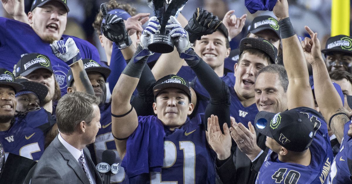 #Woof: UW Lands 4 Star Safety