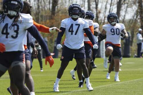 Third Bears starting linebacker spot could come down to Hyppolite vs. Sewell