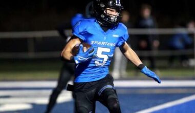 10 senior football recruits to watch this season