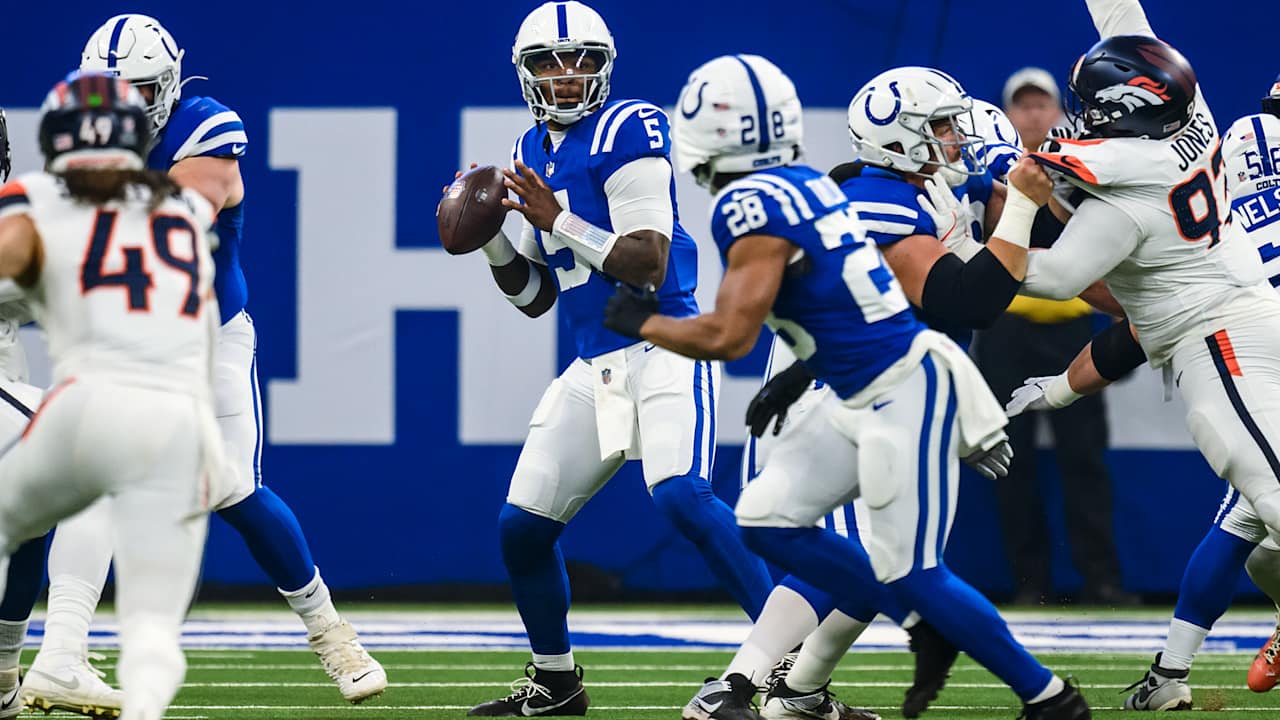 Standings, odds, tiebreakers, postseason paths, Week 14 viewing guide