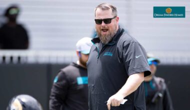Offensive Line Coach Shaun Sarrett Breaks Down Offseason Programming Tempo