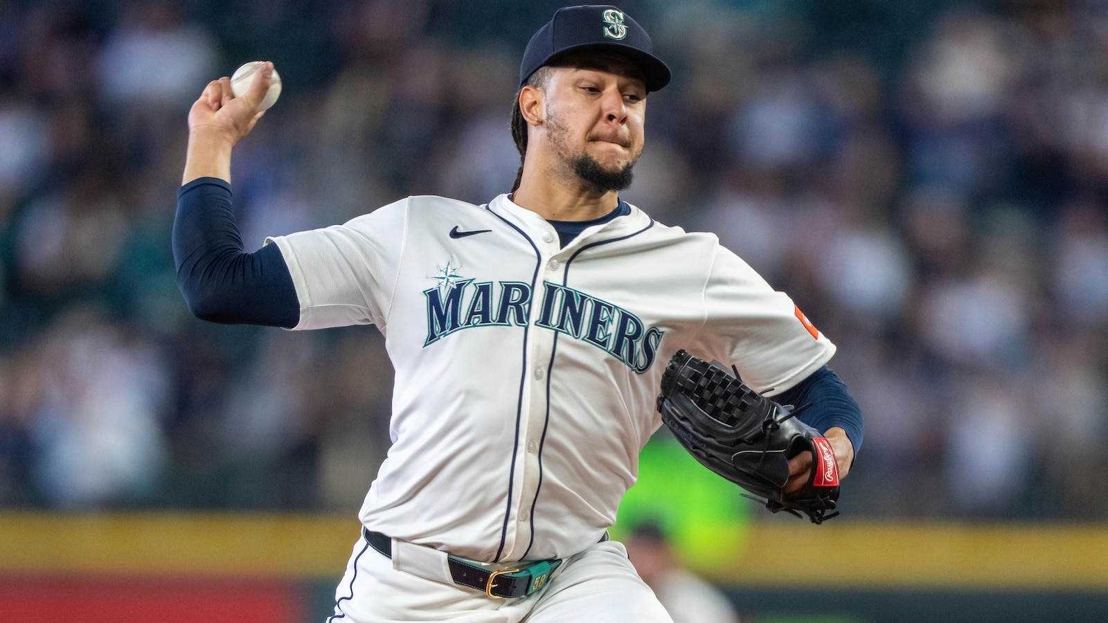 Seattle man charged with string of burglaries at the homes of NFL and MLB stars