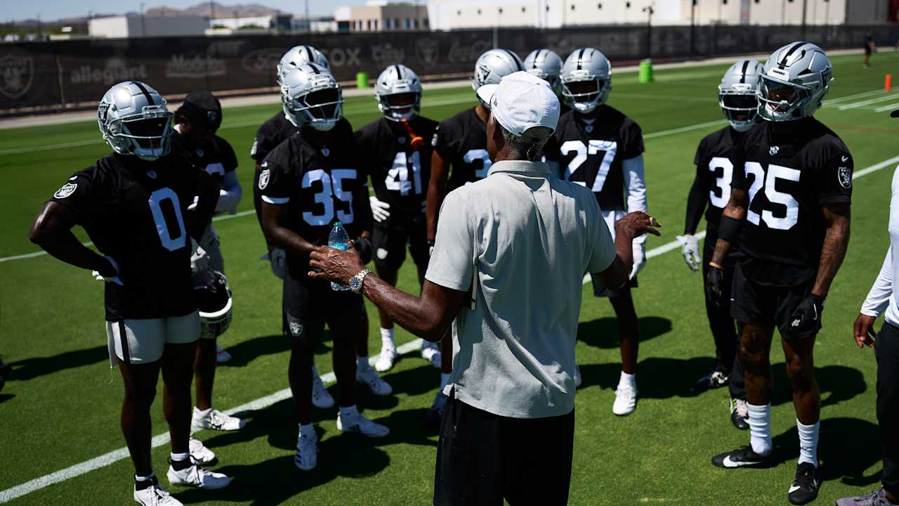 Raiders gold jacket cornerbacks keep eyes on new era of defense