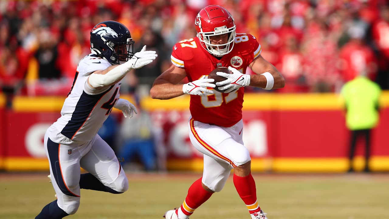 Chiefs to Host Broncos on Christmas Day in 2025