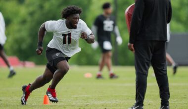 Rookie edge rusher Jalon Walker proving ‘very easy to coach’ 