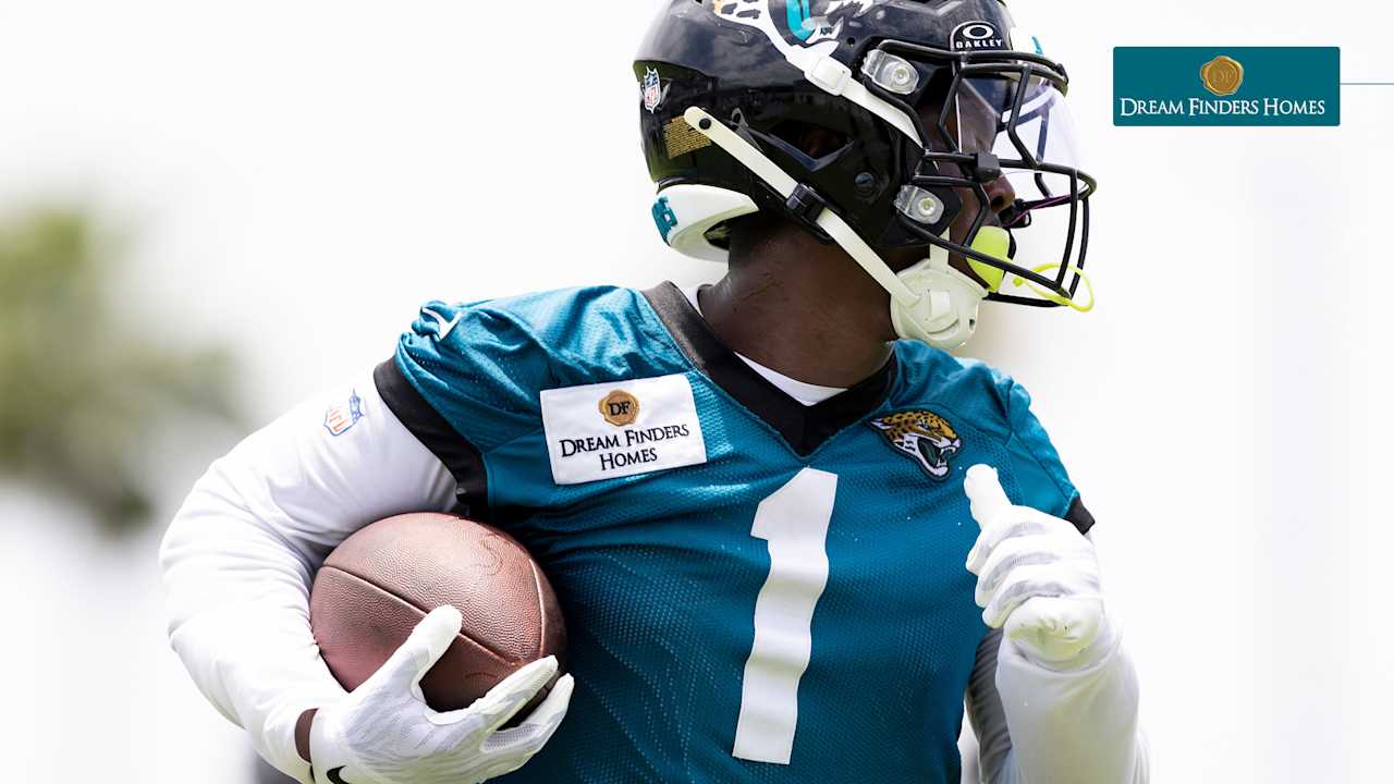 2025 Offseason Spotlight: RB Travis Etienne Jr.