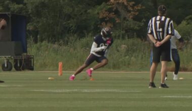 Rookies Colston Loveland, Luther Burden hit the field at Bears training camp