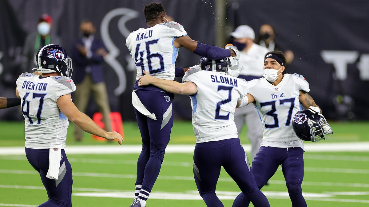 Tennessee Titans' best moments when Sam Sloman kicked game-winning FG