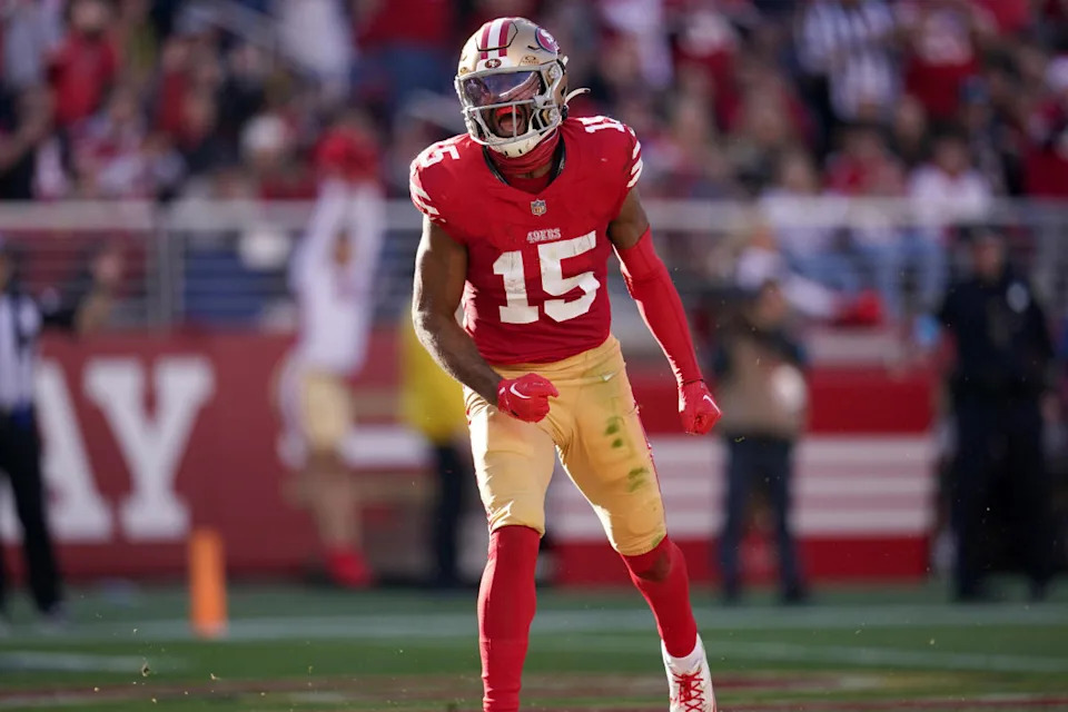 Dec 8, 2024; Santa Clara, California, USA; San Francisco 49ers wide receiver Jauan Jennings (15) celebrates after catching a pass for a touchdown against the Chicago Bears in the second quarter at Levi's Stadium. Mandatory Credit: Cary Edmondson-Imagn Images