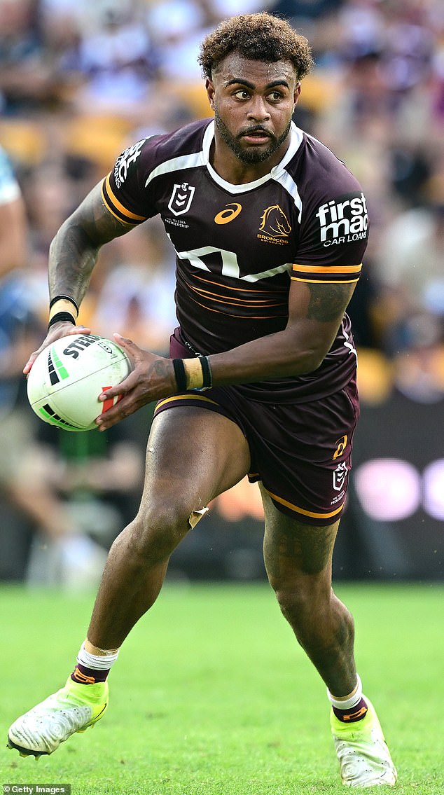 Canterbury looked to have secured the win after leading 18-0, only for Ezra Mam to inspire the away side to a remarkable victory