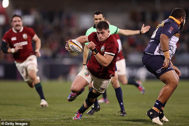 Dan Sheehan looks like a world XV hooker and even played as an extra back at times